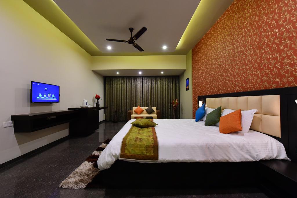 Hotel Opulence Nadiad ภายนอก รูปภาพ